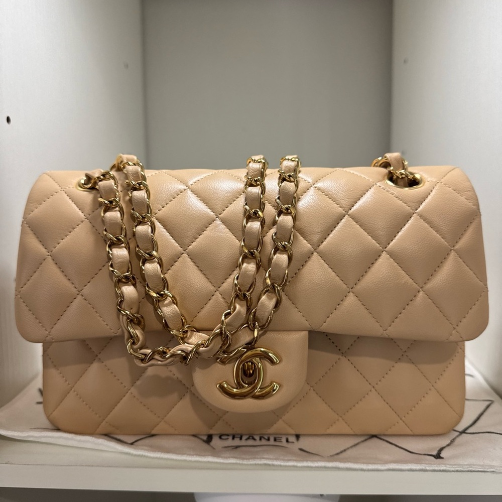 CHANEL Tan Quilted Shoulder Bag with Gold Chain
